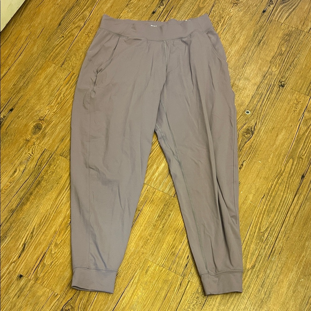 Under Armour Jogger Pants Medium